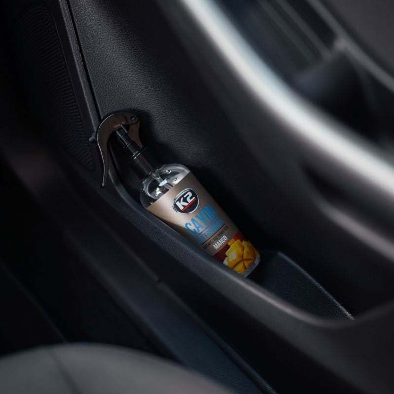 Odorizant auto premium K2 CAYON aroma MANGO, cu pulverizator, 250ml, 700 aplicari