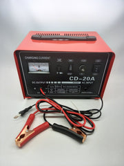 Redresor auto / moto / camion ,profesional 12V -24V 20 Ah