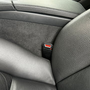 Cap centura de siguranta auto /anulator sunet centura ,set 2 buc, plastic + metal